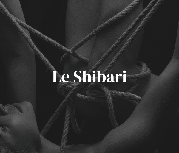 femme qui pratique le shibari